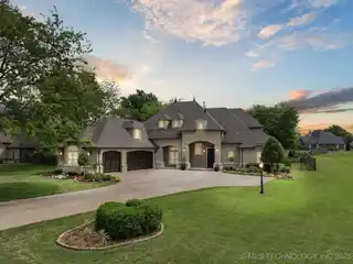 Mediterranean-style Stunner in Stone Canyon