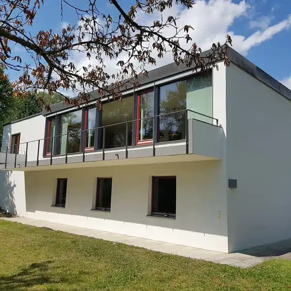 RENOVATED VILLA IN A DREAM LOCATION