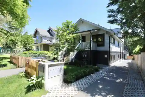 New Half-Duplex in the Cedar Cottage Area