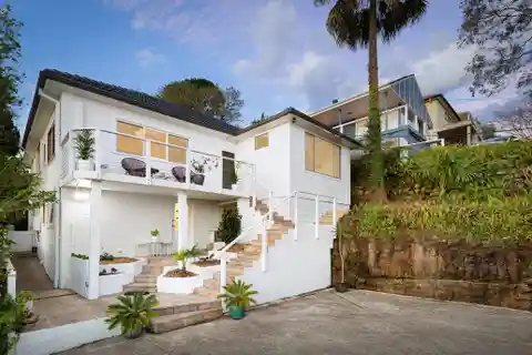 Tranquil Privacy and Stunning Views