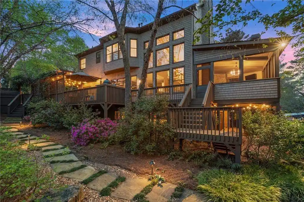 Custom Stunner Enveloped by Nature