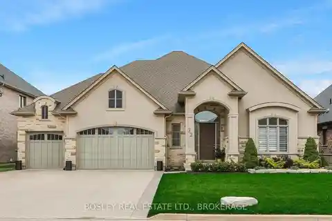 32 Philmori Boulevard