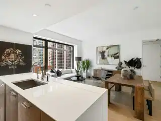 Spacious Double Corner Unit