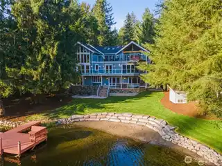 Luxurious Lake Marcel Home