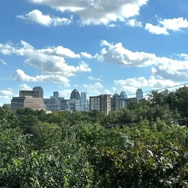 ELEGANT, TRADITIONAL RESIDENCE AT THE VENDOME