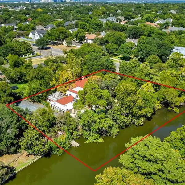 PRIME PROPERTY IN PRESTIGIOUS PRESTON HOLLOW
