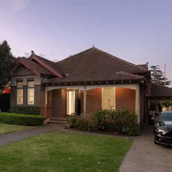 ARCHITECTURALLY REIMAGINED FULL-BRICK RESIDENCE