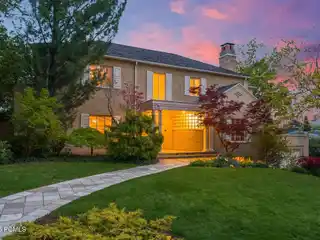 Distinguished Historical Estates