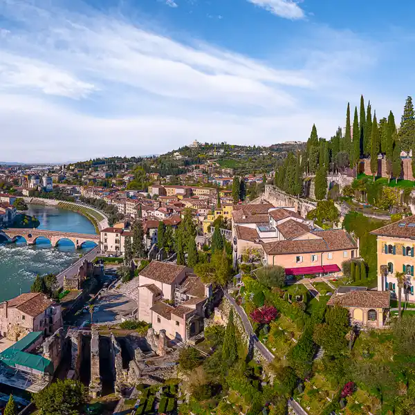 WONDERFUL APARTMENT IN TEATRO ROMANO