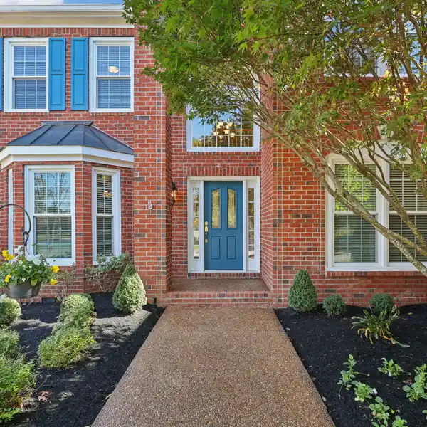 MOVE-IN READY BRENTWOOD HOME ON LANDSCAPED LOT