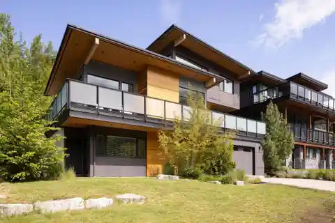 Beautiful Crumpit Woods Home