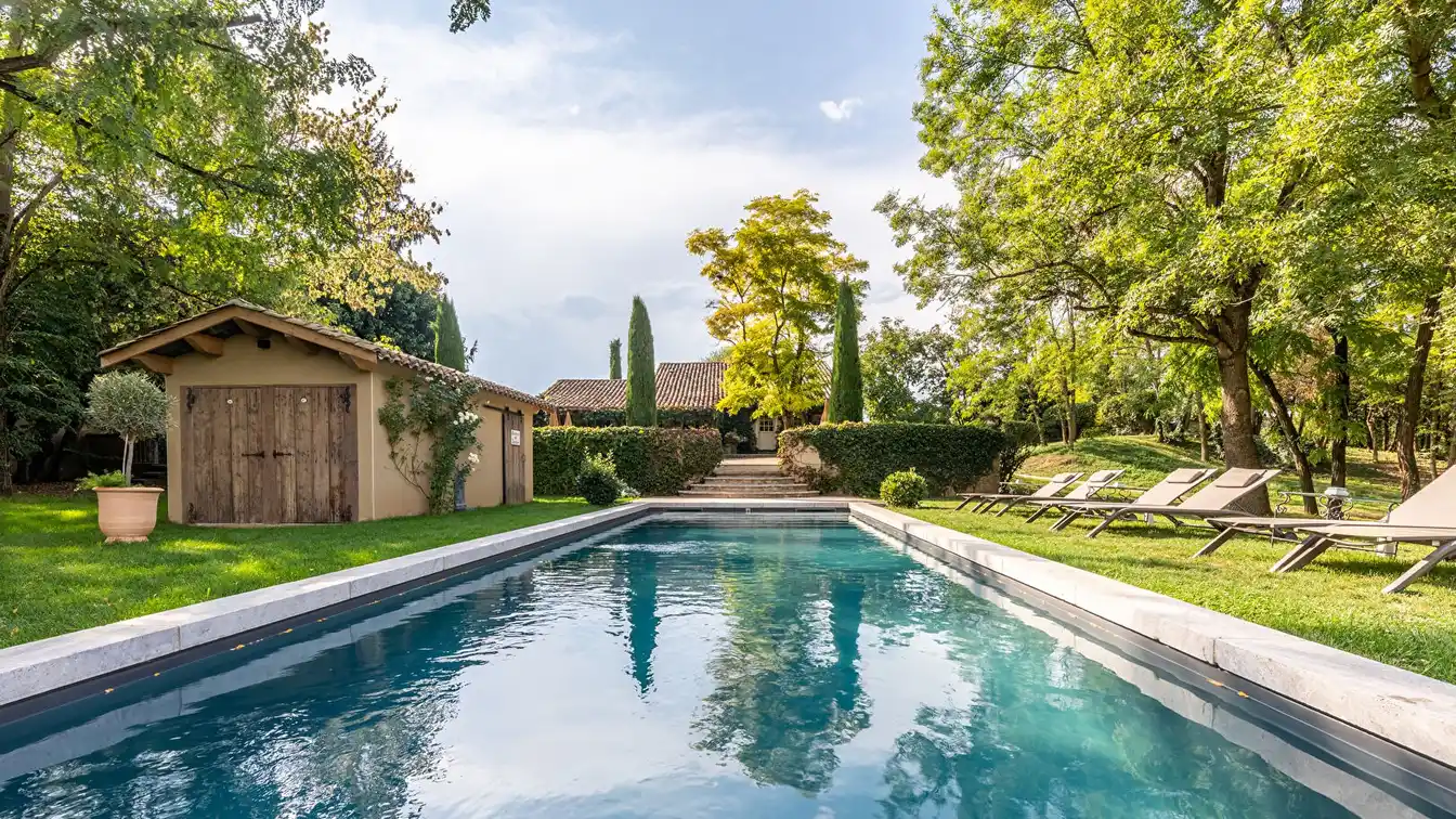 Refined Property in a Bucolic Setting