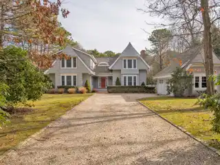 Hamptons Hideaway with Sunlit Poolside Bliss