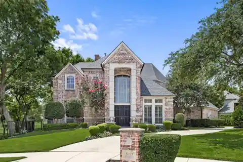 Stunning Golf Course Home