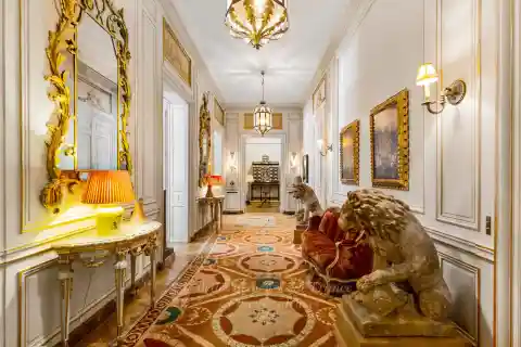 Truly Exceptional Paris Apartment