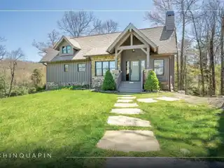 Blend of Comfort and Mountain Living