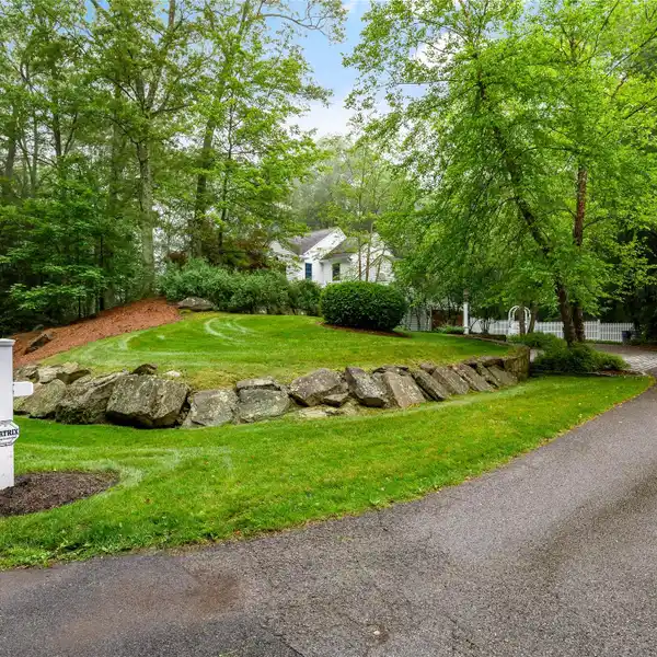 CLASSIC COLONIAL ON A QUIET CUL-DE-SAC