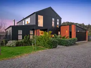 Elegant Rural Retreat with Pool House and Stables