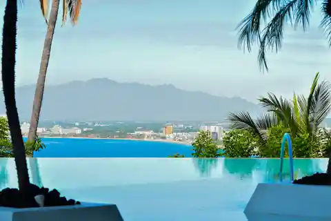 Turnkey City Oasis with Ocean Panorama