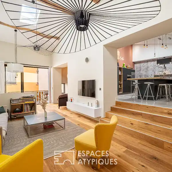 COMPLETELY RENOVATED HOME WITH GARDEN