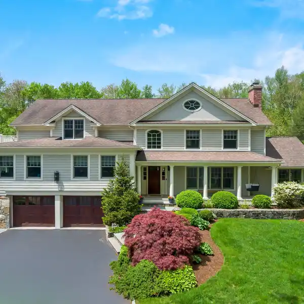 ELEGANT COLONIAL ON TWO PRIVATE ACRES