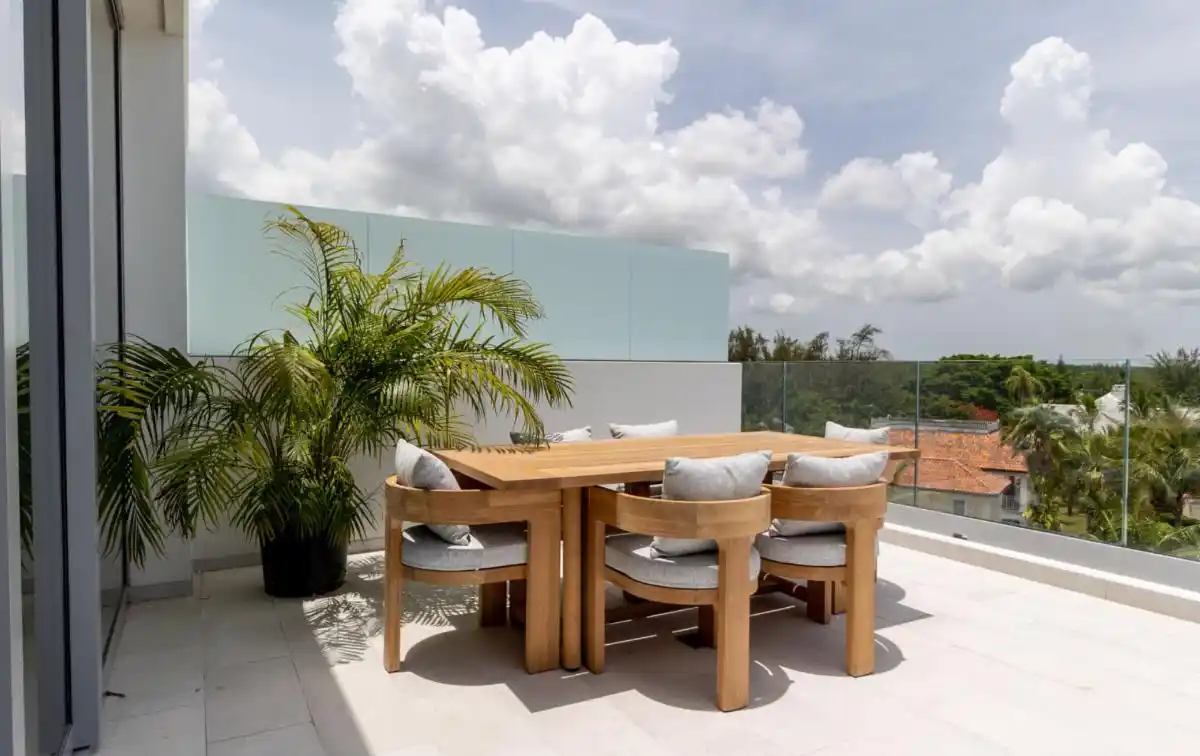 Penthouse in Paradise