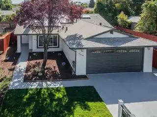 Beautifully Updated Single-Story Home in Wagner Farms