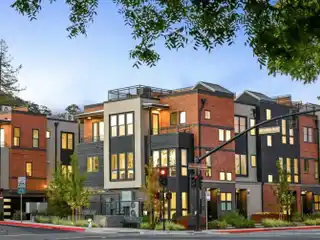 Contemporary Townhome with Rooftop Views and Style