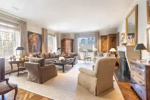 Immaculate Two Bedroom Apartment of Incredible Scale