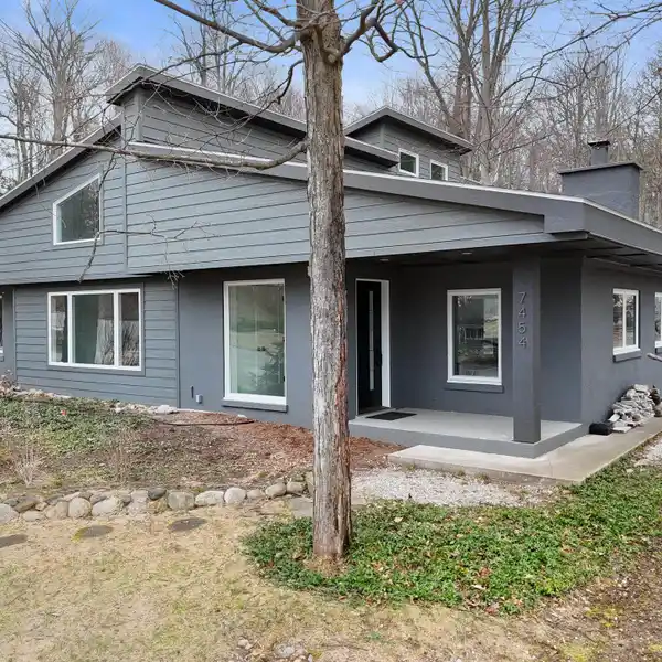 UNIQUE CONTEMPORARY ON OLD MISSION PENINSULA