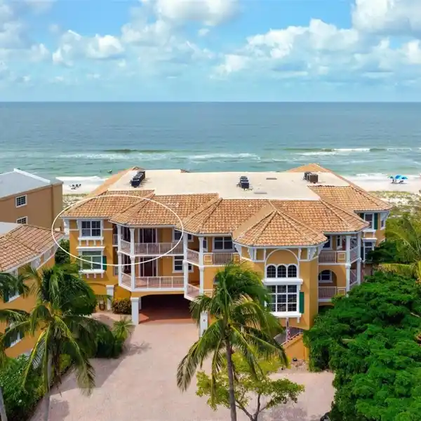 LUXURY BEACHFRONT CONDO ON ANNA MARIA ISLAND