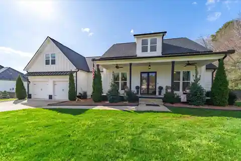 Thoughtfully Designed Modern Farmhouse