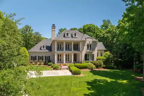 Rare and Stately Private Residence in Belmont