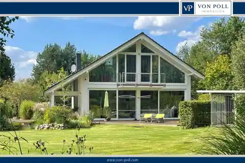 Modern Architect-Designed Villa