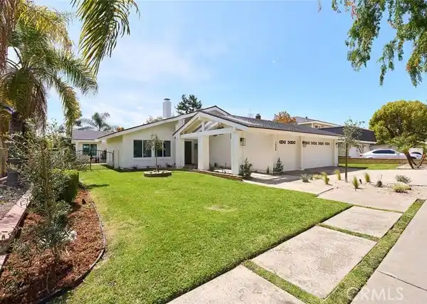 BEAUTIFULLY RENOVATED SINGLE-STORY HOME