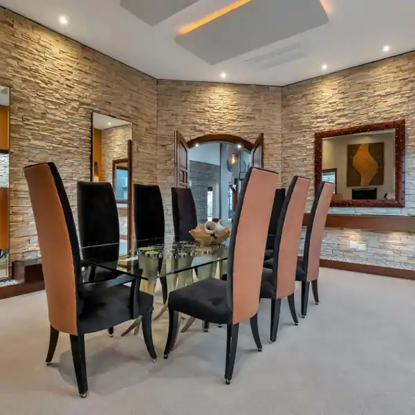 EXCEPTIONAL BALINESE-INSPIRED RESIDENCE