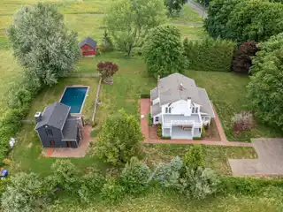 Exquisitely Renovated Farmhouse with Classic Allure