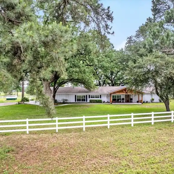 IDEAL 90-ACRE PROPERTY