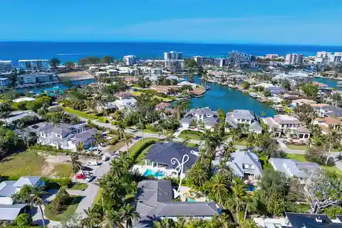 Exquisite Coastal Living