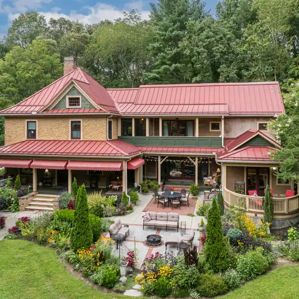 STYLISH HISTORIC HOME