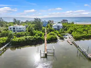 Rare Property on Bathtub Beach
