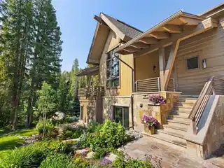 Exceptional Newer Construction Home in Coveted River’s Edge