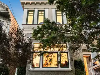 Architectural Presence with Refined Living