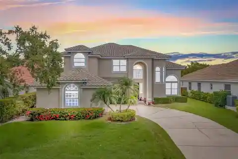 Spacious Gated Estate Near Beaches