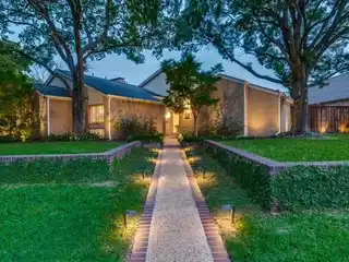 Elegant Mid-century Modern Home