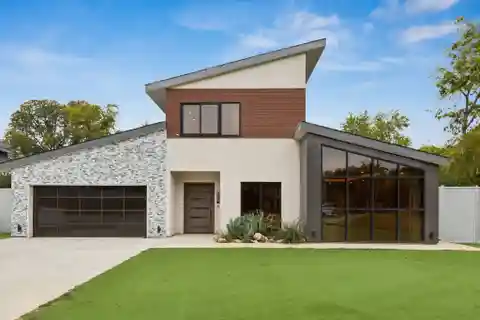The Perfect Blend of Luxury and Nature