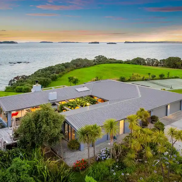 EXCEPTIONAL COASTAL ESTATE