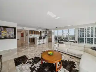 Gorgeous Corner Unit at Beach Club Complex
