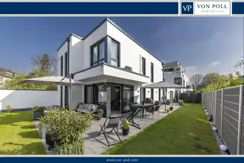 Immaculate Contemporary Home