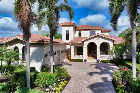 Exceptional Home in the Lake Club